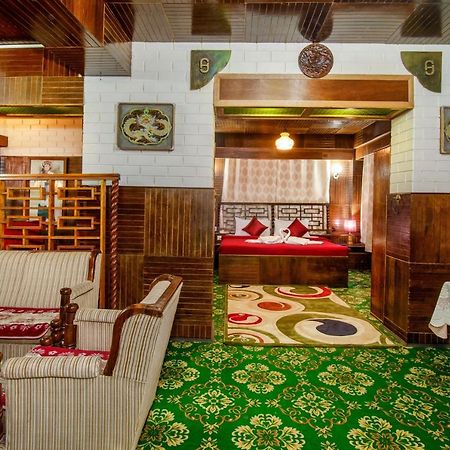 Montis Soyang Premium Heritage Hotel Gangtok Kültér fotó