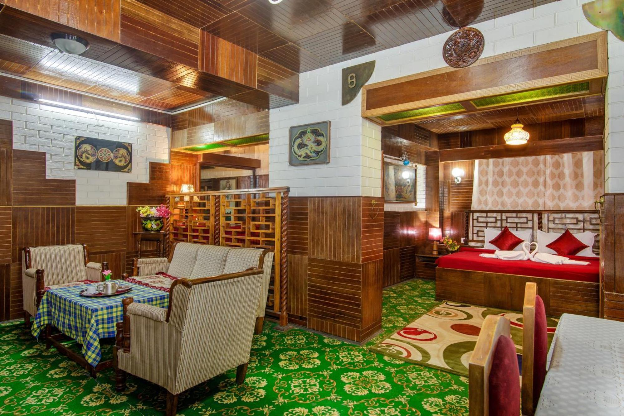 Montis Soyang Premium Heritage Hotel Gangtok Kültér fotó